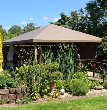 Bernd Sonnewald Planenanfertigung Gartenpavillon